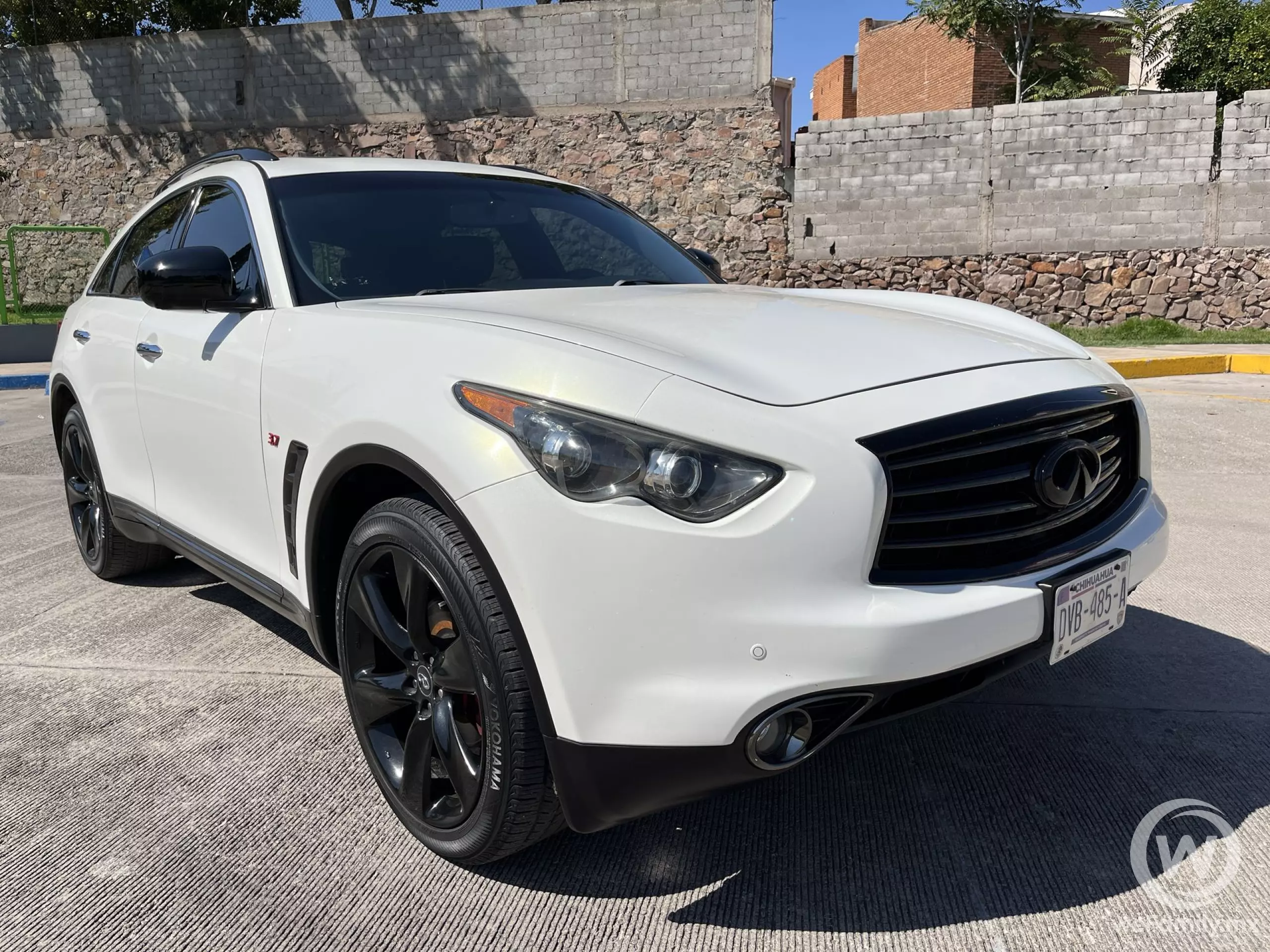 Infiniti QX70 VUD 2016
