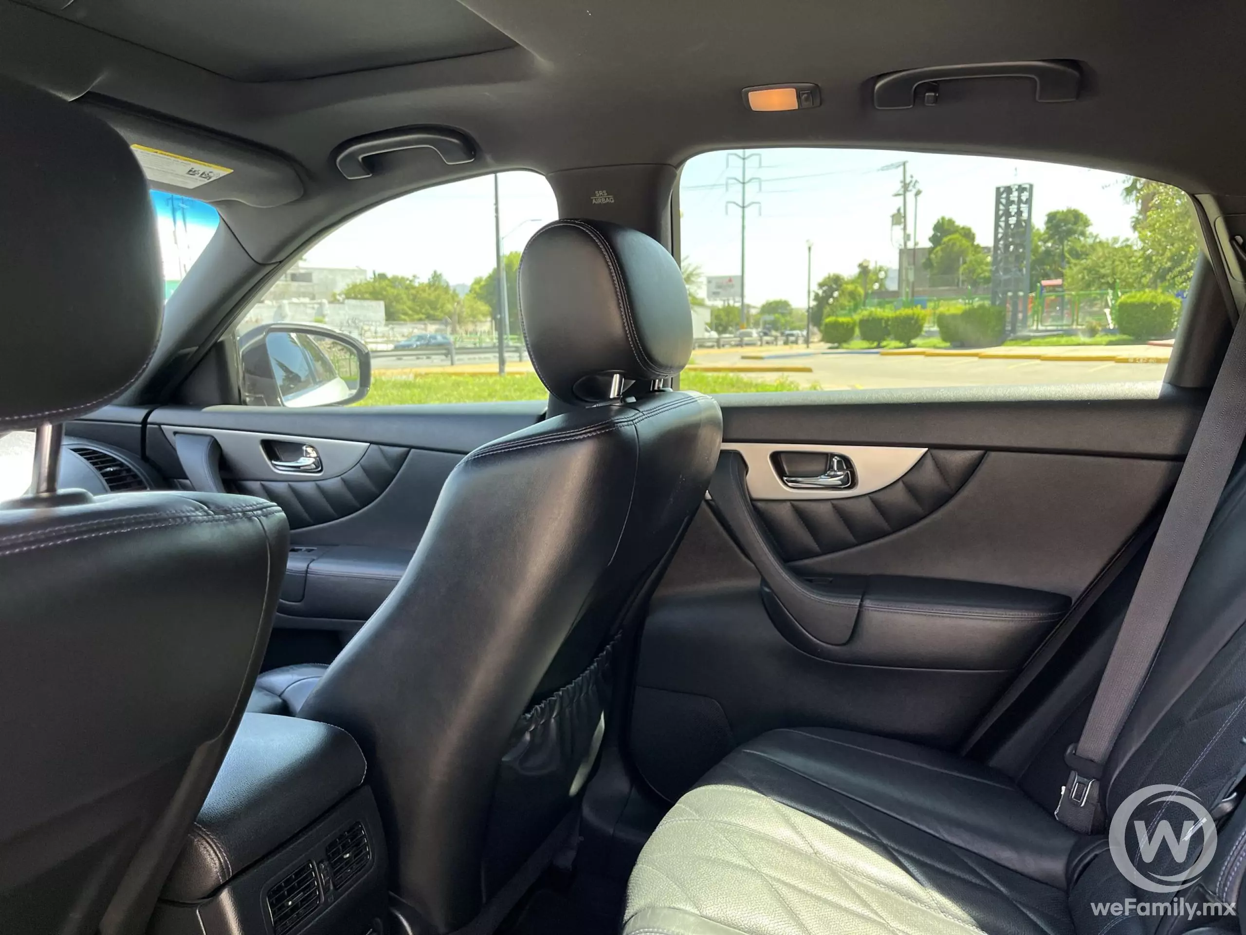 Infiniti QX70 VUD