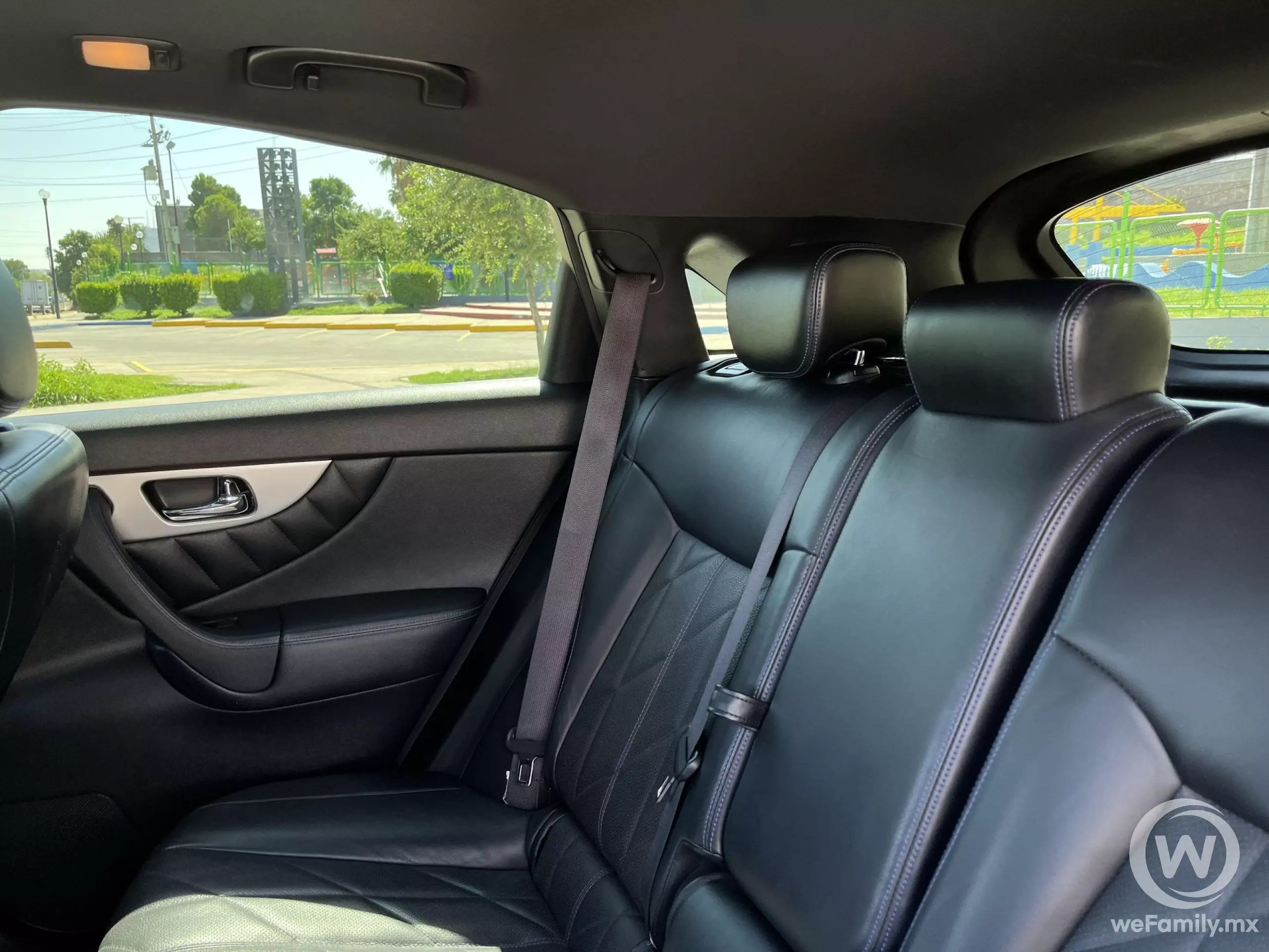 Infiniti QX70 VUD