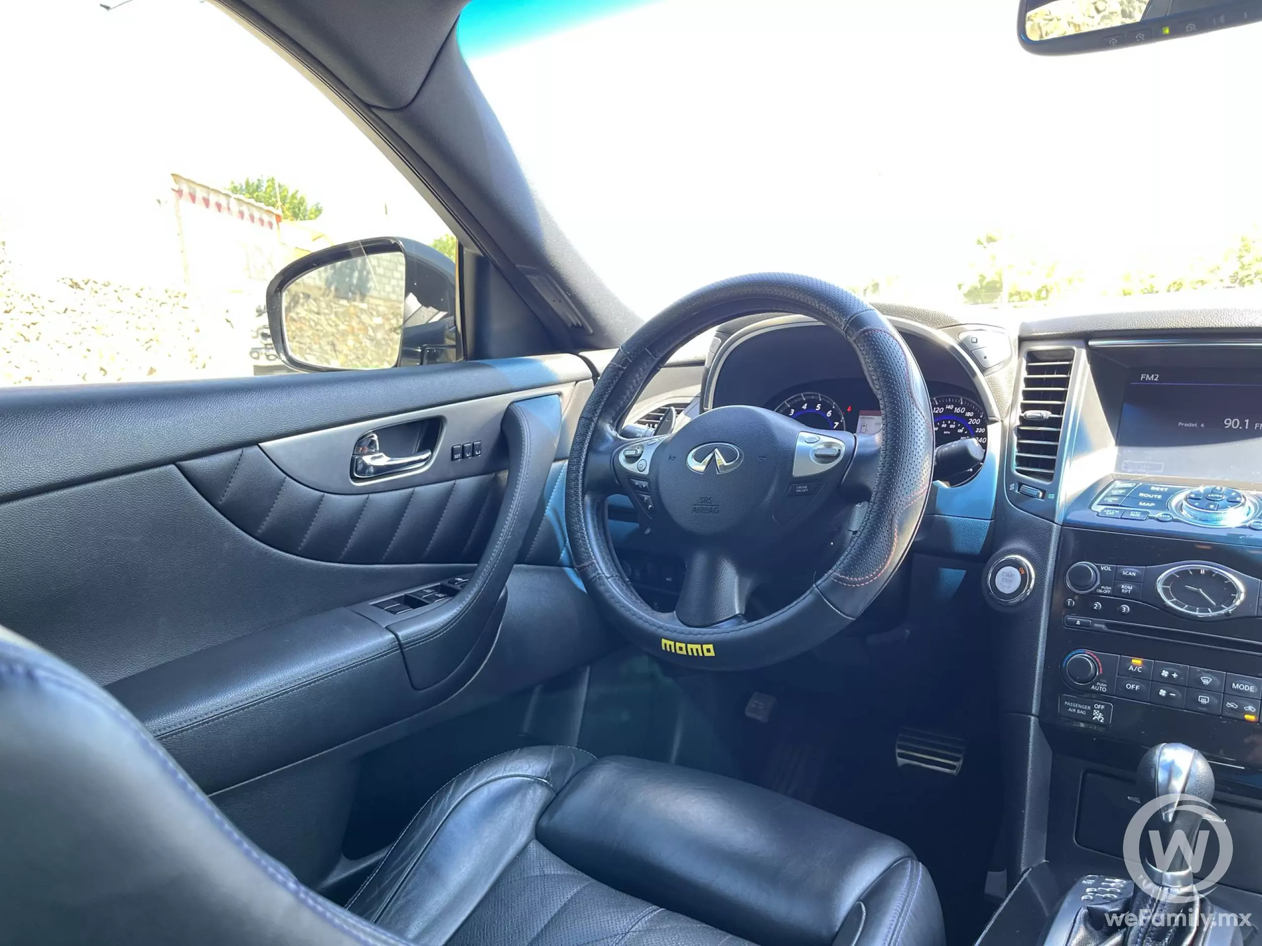 Infiniti QX70 VUD